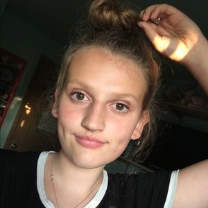 Meet your Posher, Mckenzie